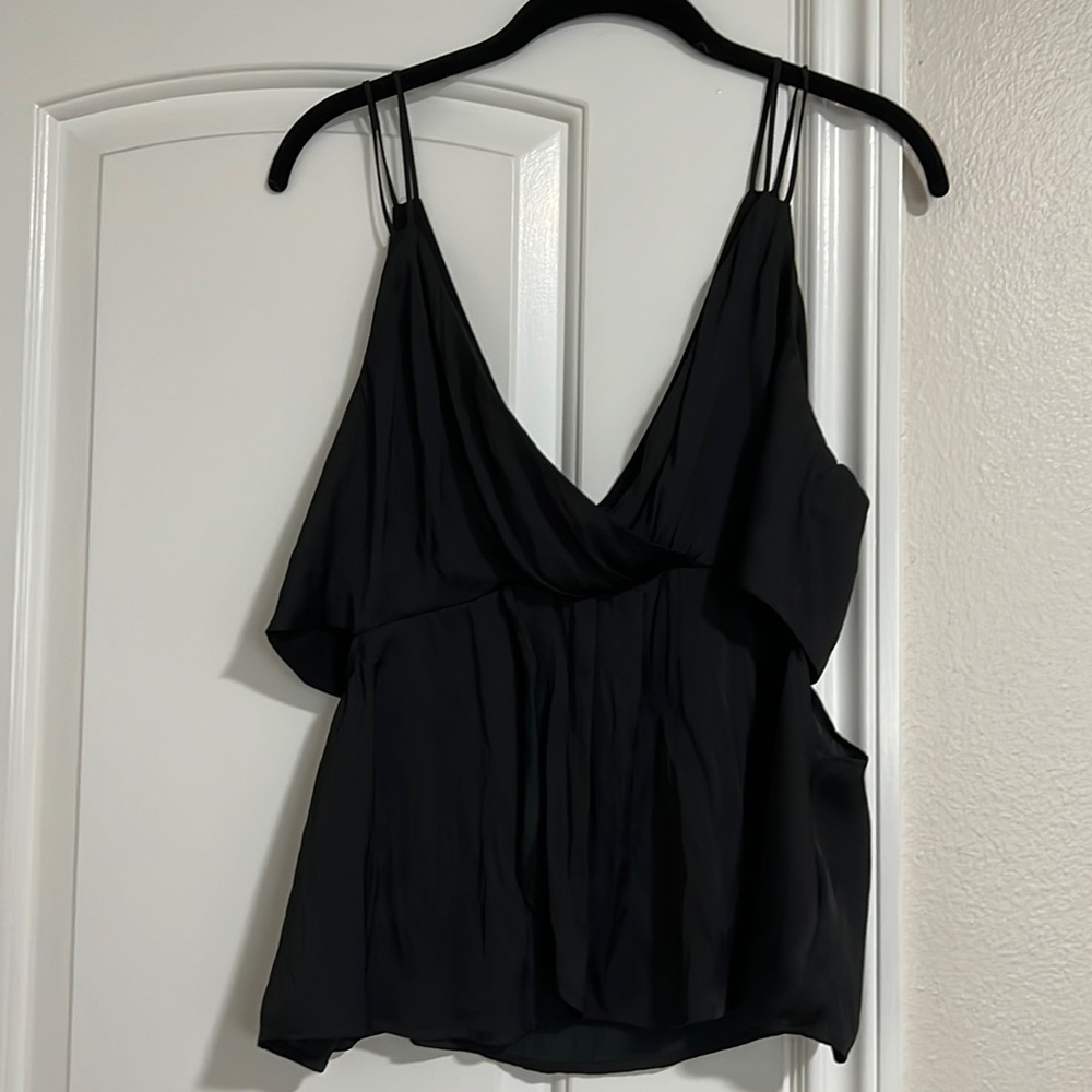 Express Black Top